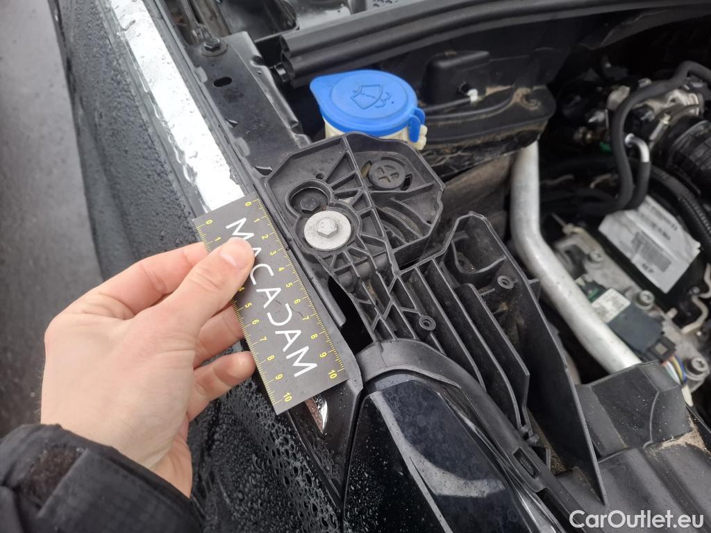  Peugeot  3008  II Allure Pack 1.5 HDi 130CV BVA8 E6d #31