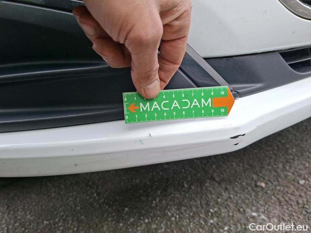  Peugeot  208  Active 1.2 PureTech 70CV BVM5 E6 #11