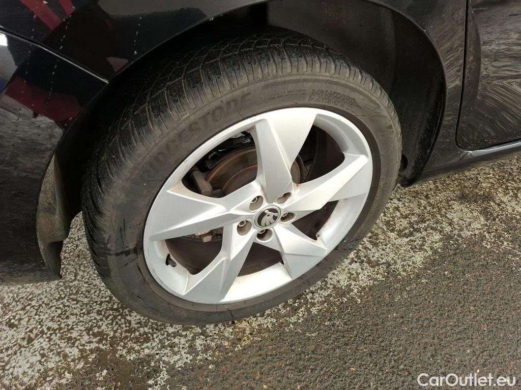  Skoda  Scala  Style 1.0 TSI 110CV BVA7 E6d #14