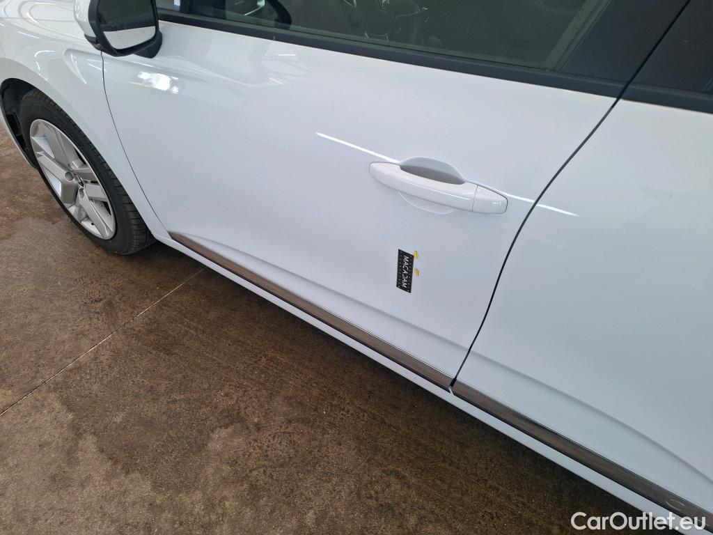  Renault  Clio  V Business 1.6 E-TECH Hybrid 140CV BVA6 E6d #1