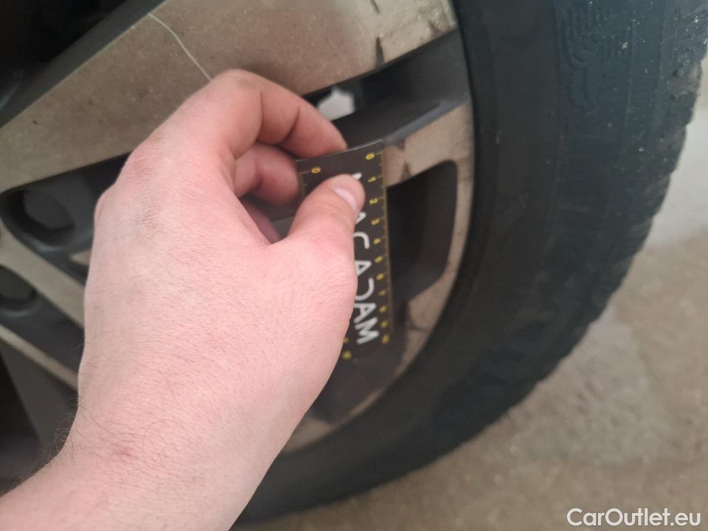  Peugeot  5008  GT 2.0 HDi 180CV BVA8 E6dT #57