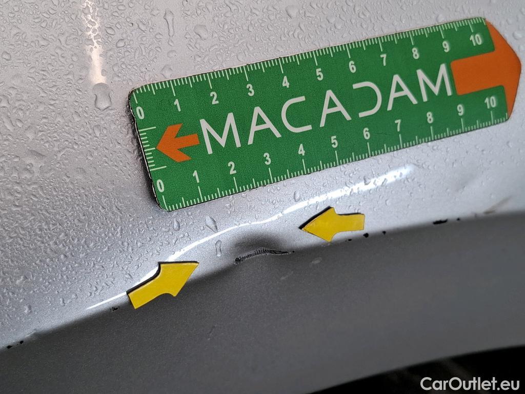  Volkswagen  Golf  VOLKSWAGEN / 2020 / 5P / Berline 2.0 TDI SCR 150 DSG7 Life Busi 1st #2