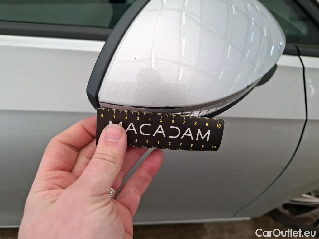  Volkswagen  Golf  VOLKSWAGEN / 2020 / 5P / Berline 2.0 TDI SCR 150 DSG7 Life Busi 1st #67