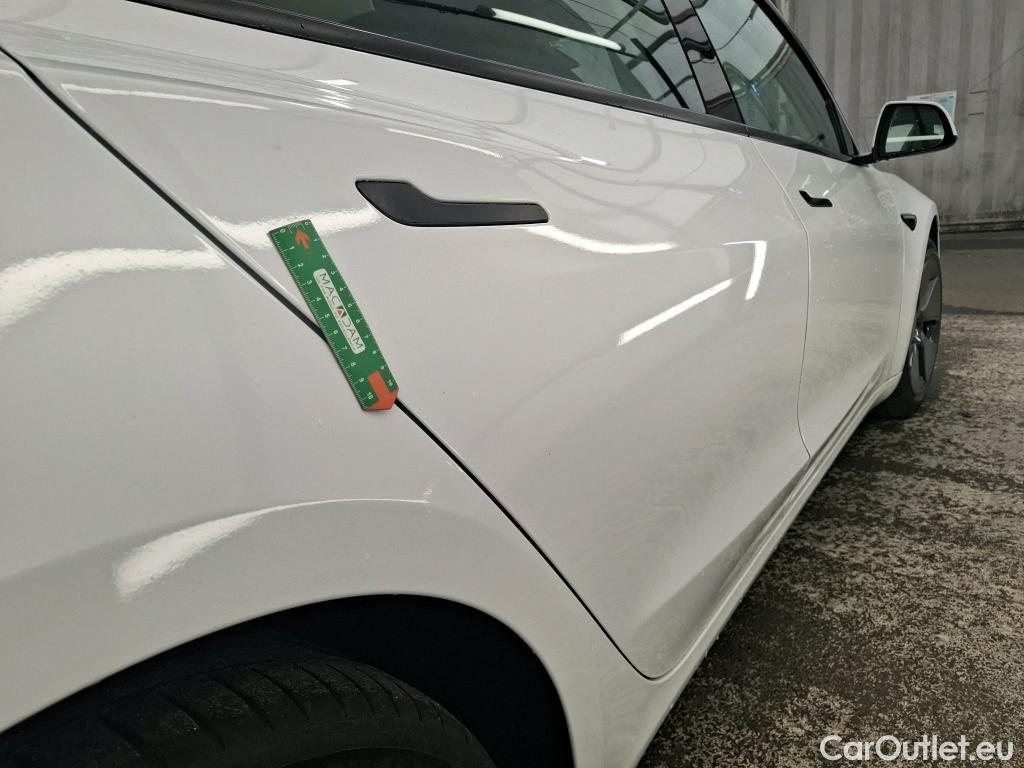  Tesla  Model 3 TESLA  / 2018 / 4P / Berline Autonomie Standard Plus RWD #4