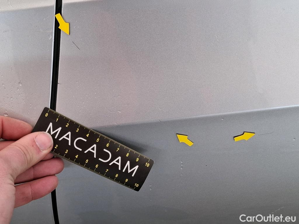  Volkswagen  Golf  VOLKSWAGEN / 2020 / 5P / Berline 2.0 TDI SCR 150 DSG7 Life Busi 1st #22