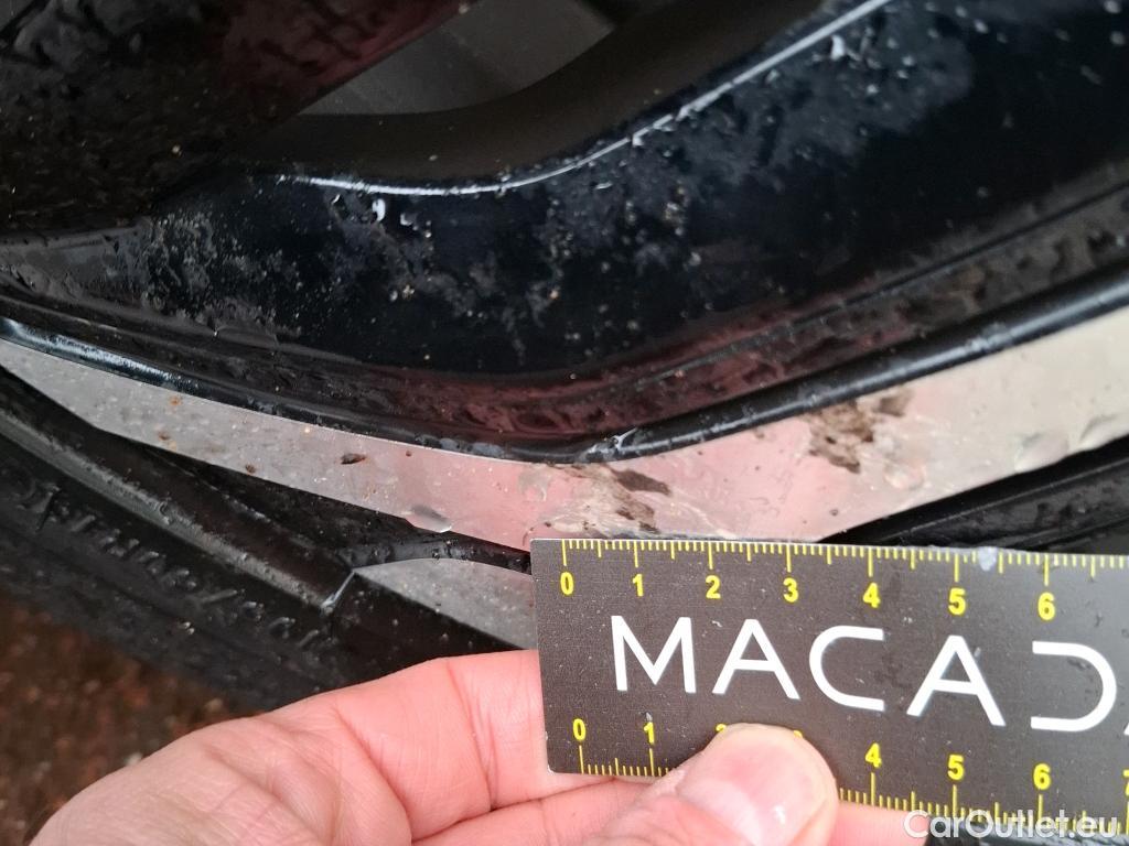  Citroen  C4  Berline Feel Pack 1.2 PureTech 130CV BVM6 E6d #12