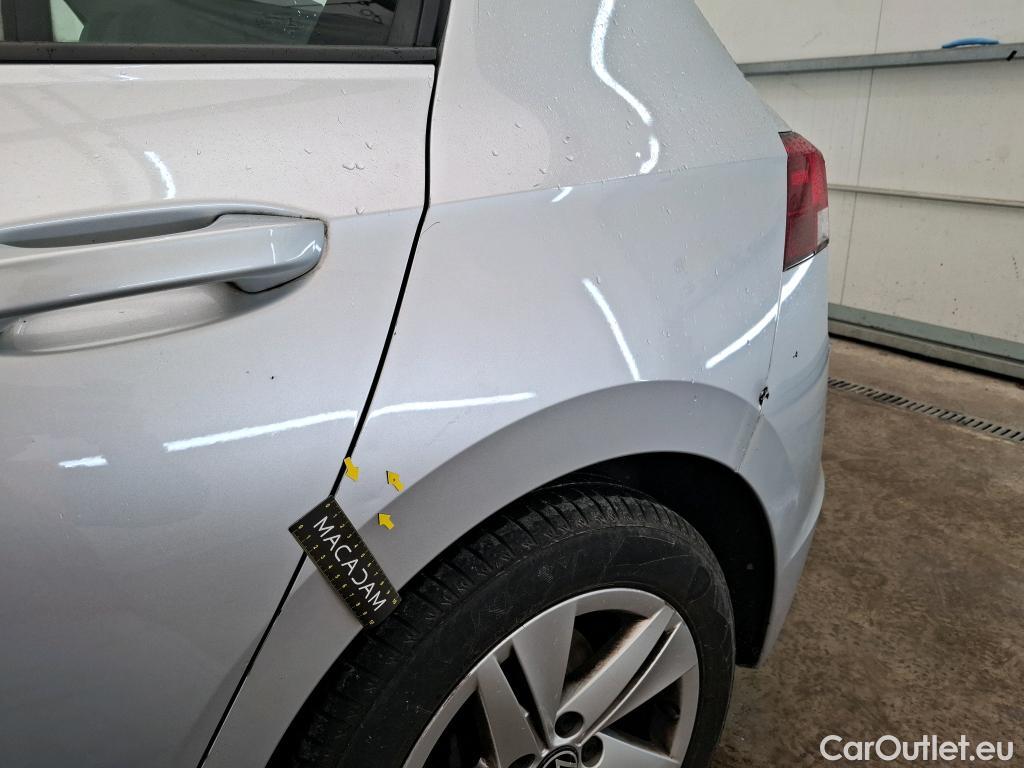  Volkswagen  Golf  VOLKSWAGEN / 2020 / 5P / Berline 2.0 TDI SCR 150 DSG7 Life Busi 1st #9