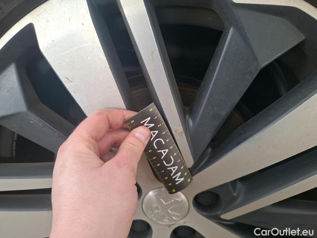  Peugeot  5008  GT 2.0 HDi 180CV BVA8 E6dT #48