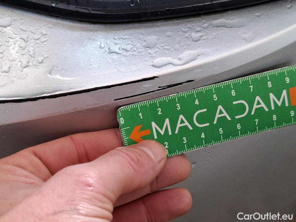  Volkswagen  Golf  VOLKSWAGEN / 2020 / 5P / Berline 2.0 TDI SCR 150 DSG7 Life Busi 1st #13