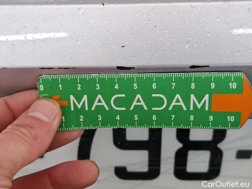  Volkswagen  Golf  VOLKSWAGEN / 2020 / 5P / Berline 2.0 TDI SCR 150 DSG7 Life Busi 1st #21