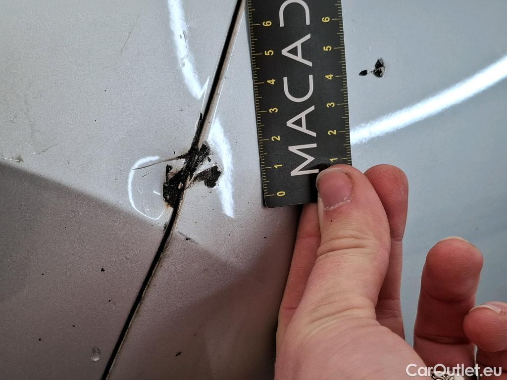  Volkswagen  Golf  VOLKSWAGEN / 2020 / 5P / Berline 2.0 TDI SCR 150 DSG7 Life Busi 1st #16