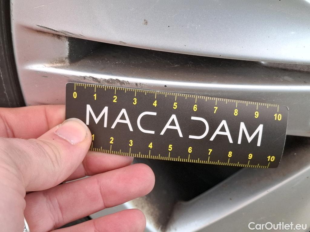  Volkswagen  Golf  VOLKSWAGEN / 2020 / 5P / Berline 2.0 TDI SCR 150 DSG7 Life Busi 1st #53