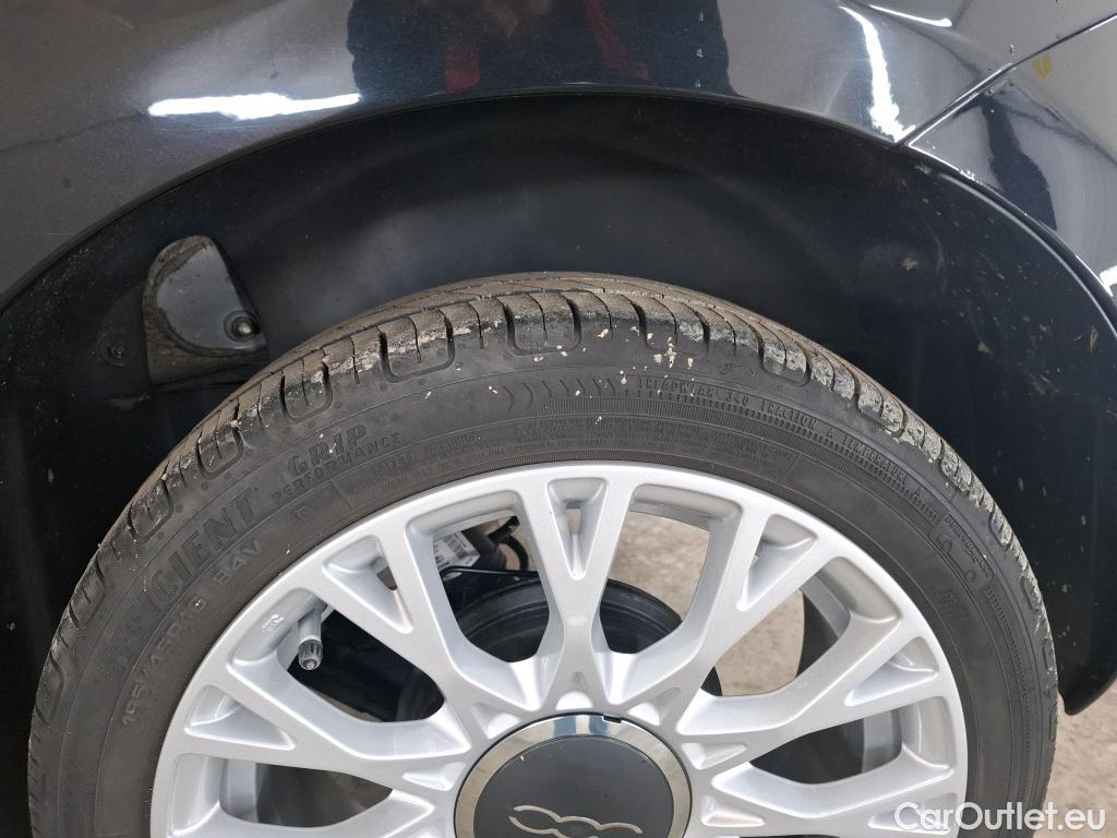  Fiat  500 FIAT  / 2015 / 3P / Berline Hybrid 1.0 BSG 70 ch Dolcevita Plus #2