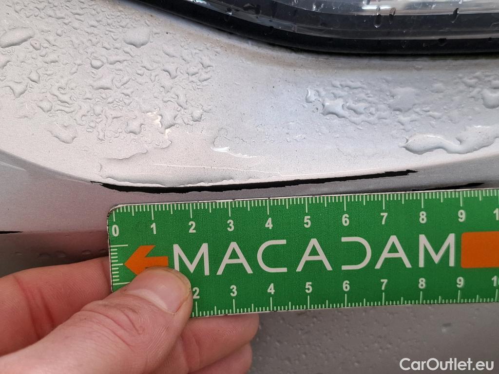  Volkswagen  Golf  VOLKSWAGEN / 2020 / 5P / Berline 2.0 TDI SCR 150 DSG7 Life Busi 1st #11