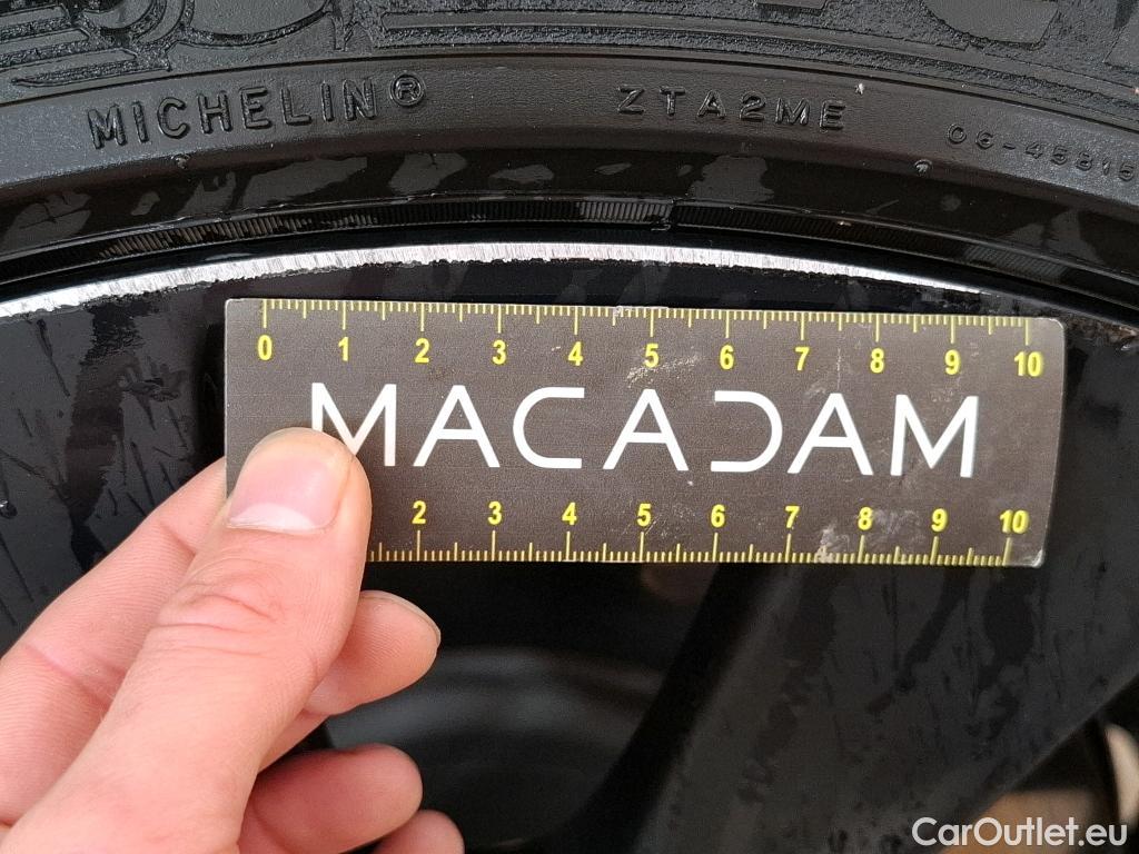  Tesla  Model Y TESLA  / 2020 / 5P / SUV Grand Autonomie Dual Motor AWD #43