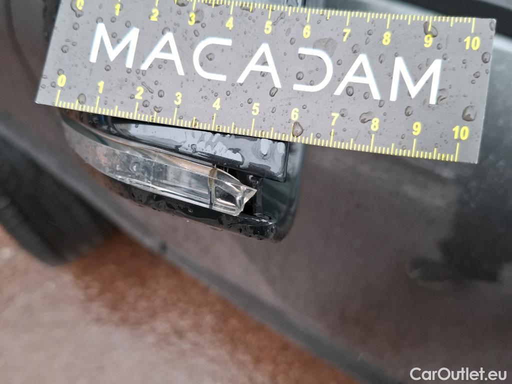  Citroen  C4  Berline Feel Pack 1.2 PureTech 130CV BVM6 E6d #5