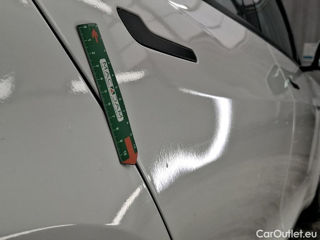  Tesla  Model 3 TESLA  / 2018 / 4P / Berline Autonomie Standard Plus RWD #5