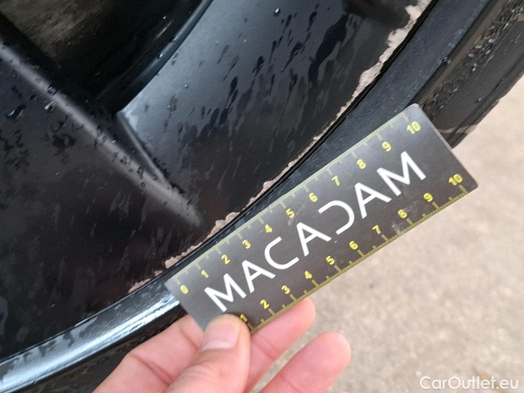  Tesla  Model Y TESLA  / 2020 / 5P / SUV Grand Autonomie Dual Motor AWD #46