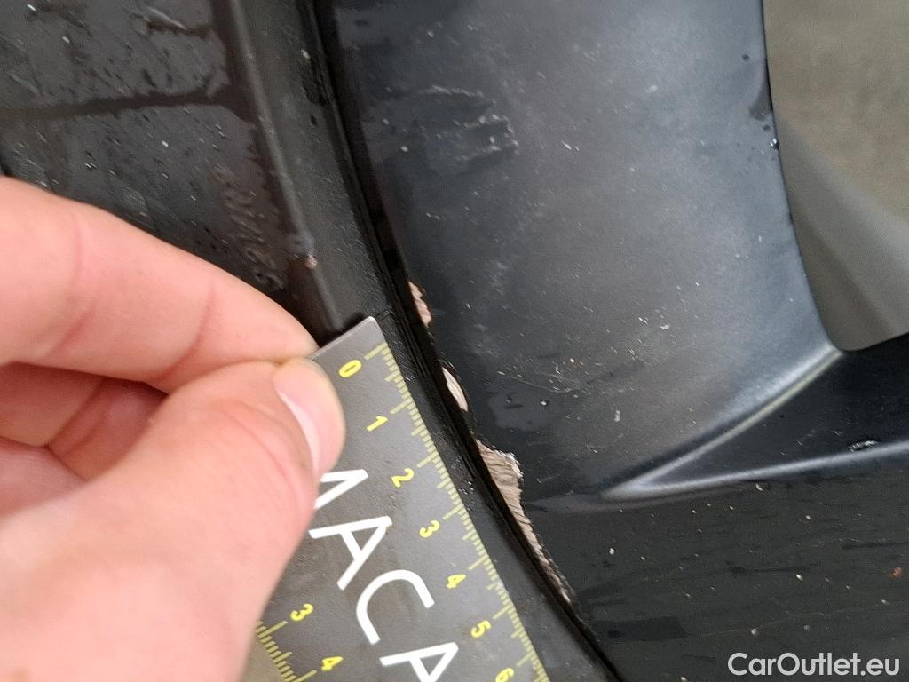  Tesla  Model Y TESLA  / 2020 / 5P / SUV Grand Autonomie Dual Motor AWD #32