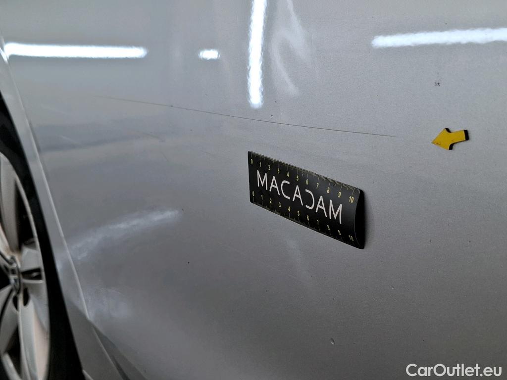  Volkswagen  Golf  VOLKSWAGEN / 2020 / 5P / Berline 2.0 TDI SCR 150 DSG7 Life Busi 1st #5