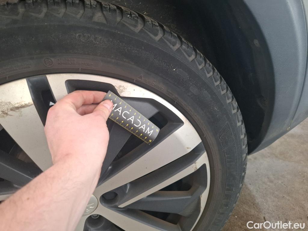  Peugeot  5008  GT 2.0 HDi 180CV BVA8 E6dT #33