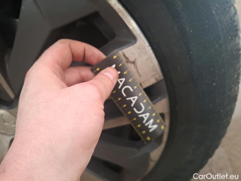  Peugeot  5008  GT 2.0 HDi 180CV BVA8 E6dT #55