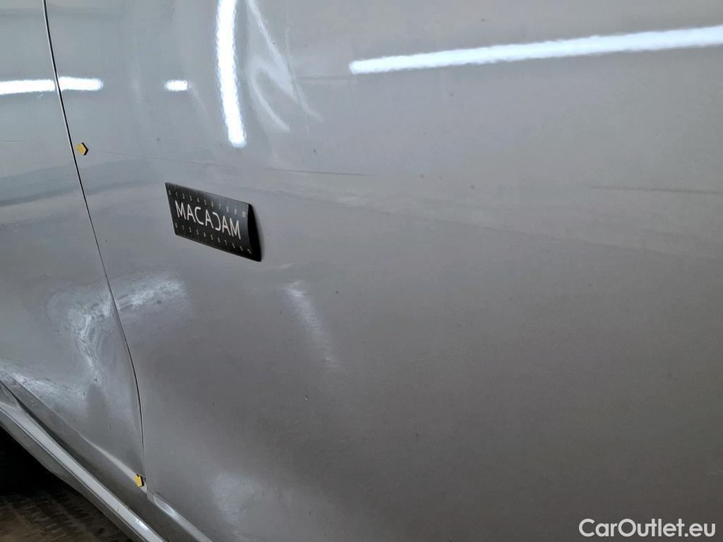  Volkswagen  Golf  VOLKSWAGEN / 2020 / 5P / Berline 2.0 TDI SCR 150 DSG7 Life Busi 1st #8