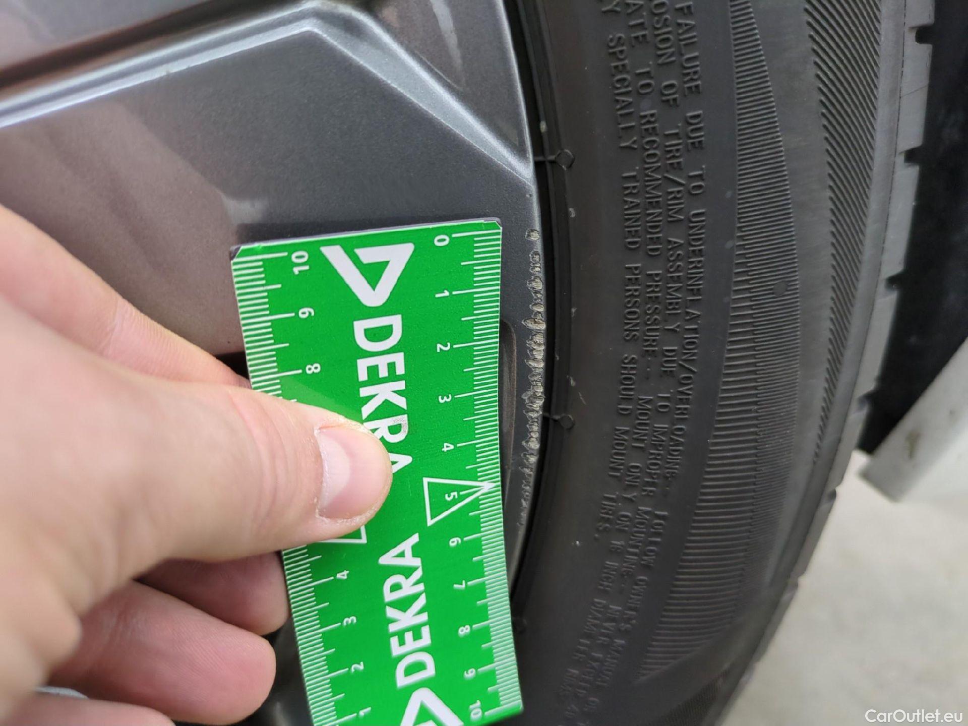  Peugeot  308  Active Pack 1.5 HDi 130CV BVM6 E6d #14