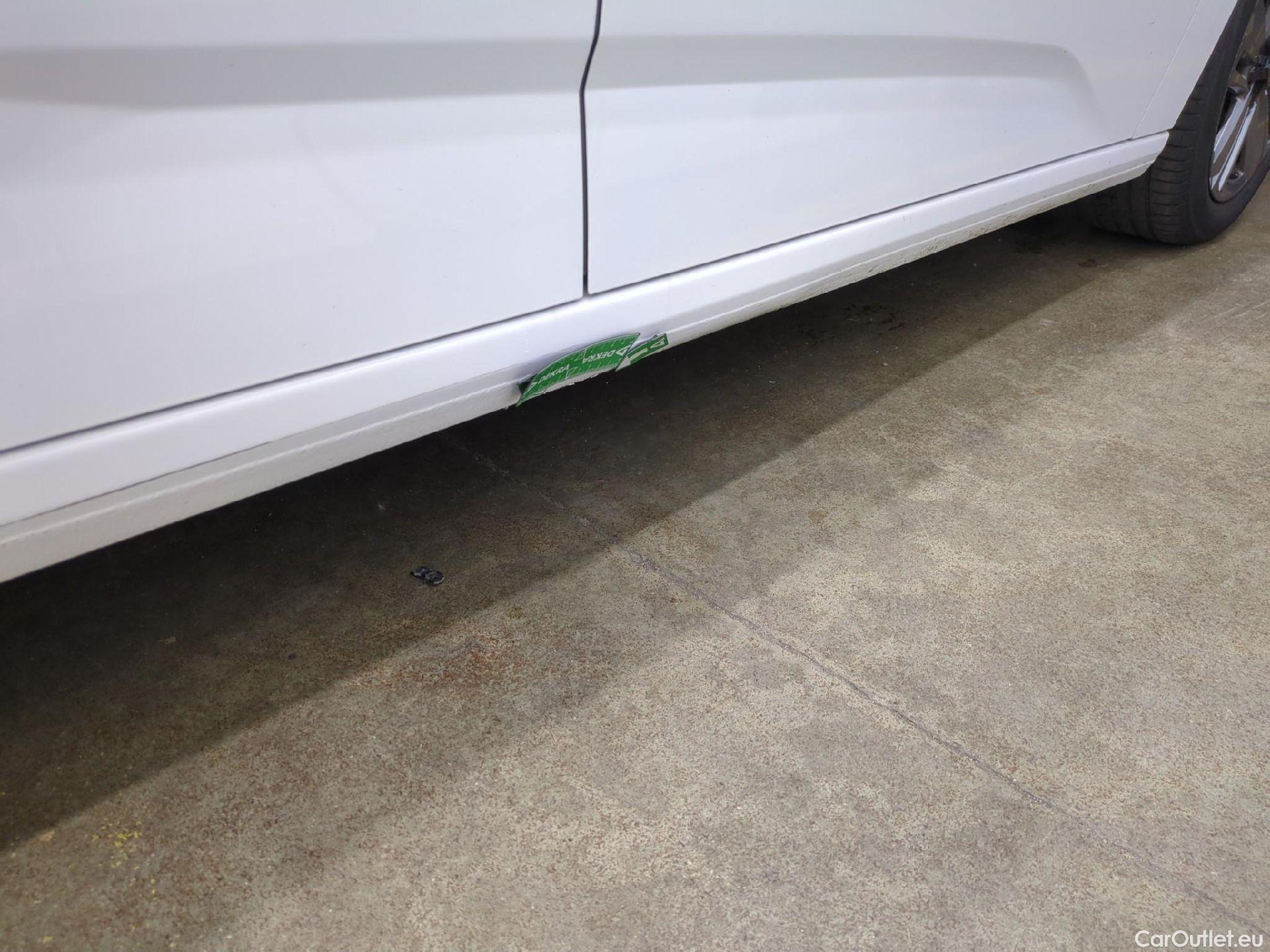  Peugeot  308  Active Pack 1.5 HDi 130CV BVM6 E6d #23