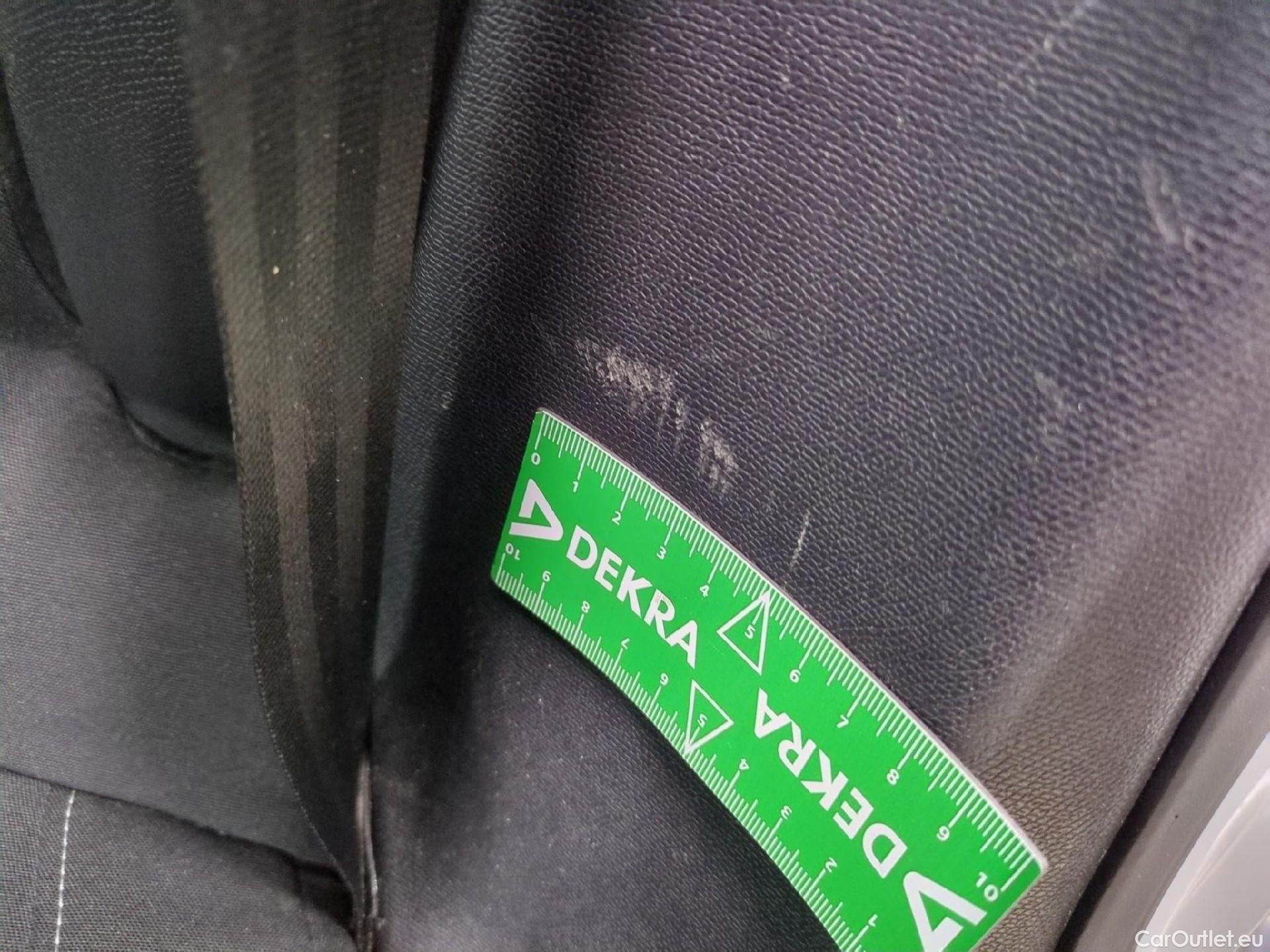  Peugeot  308  Active Pack 1.5 HDi 130CV BVM6 E6d #5