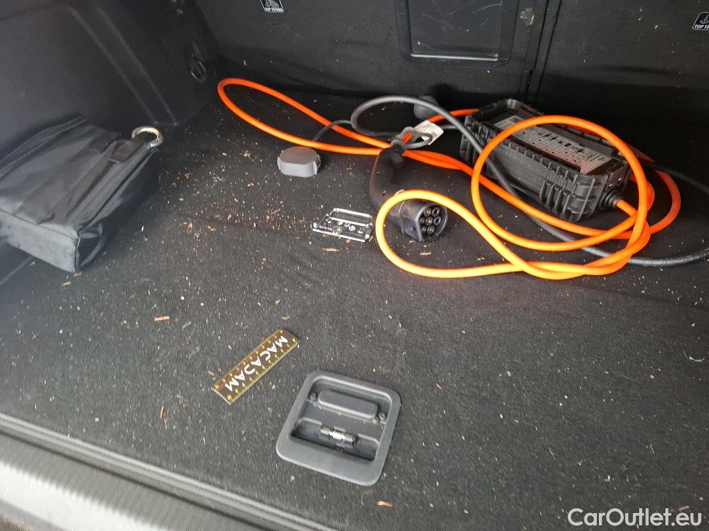  Peugeot  3008 PEUGEOT  2020 5P SUV 1.6 HYBRID4 300 EAT8 GT Pack #24