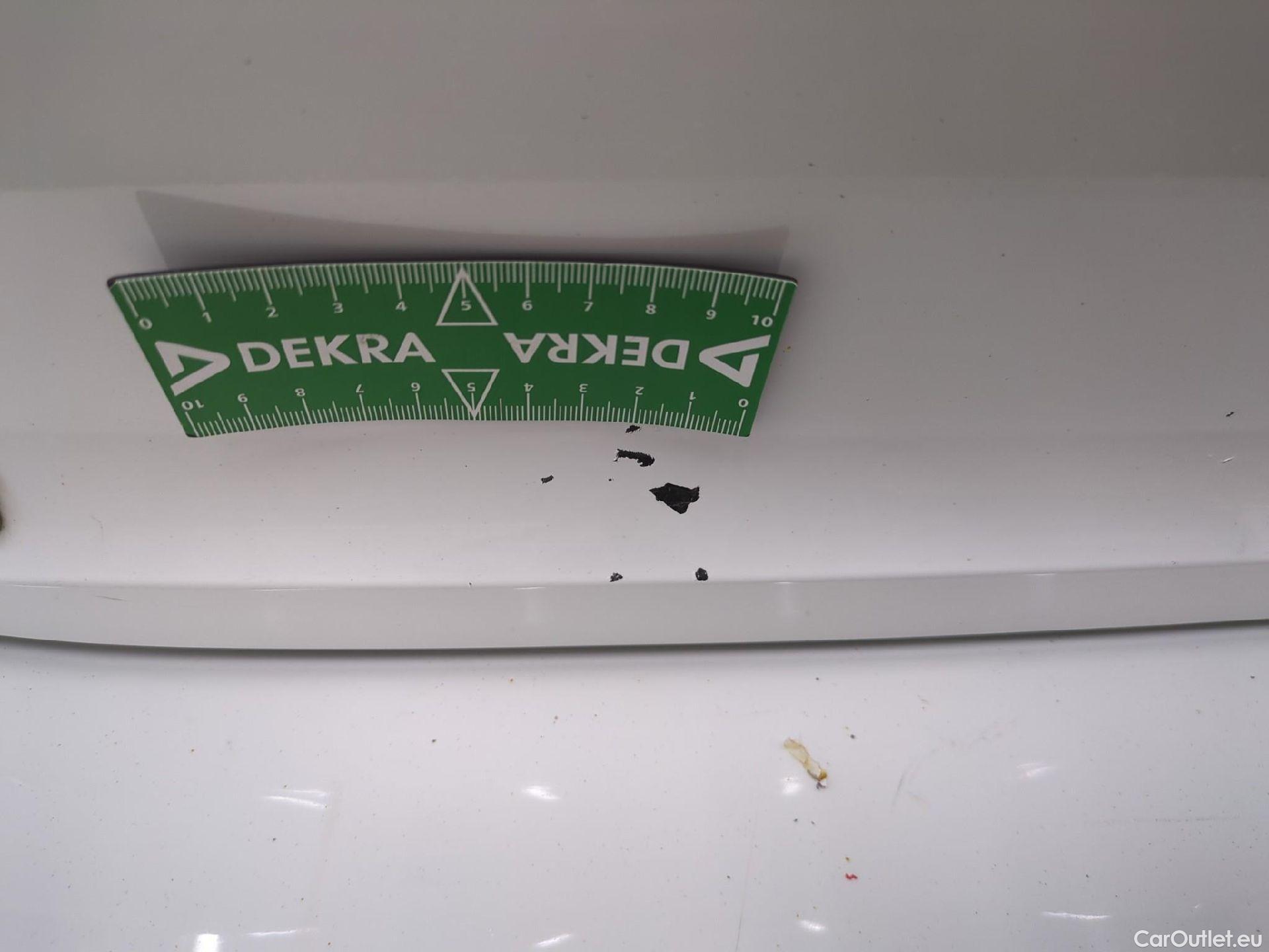  Peugeot  308  Active Pack 1.5 HDi 130CV BVM6 E6d #47