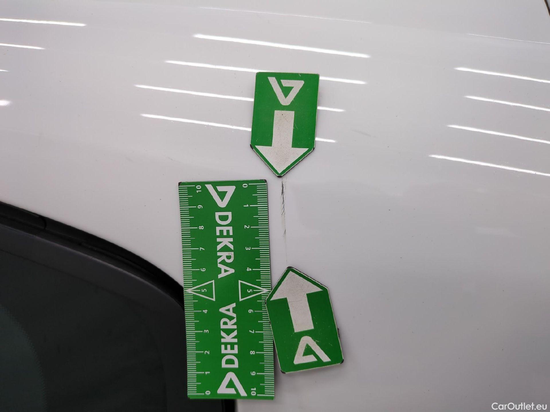  Peugeot  308  Active Pack 1.5 HDi 130CV BVM6 E6d #42