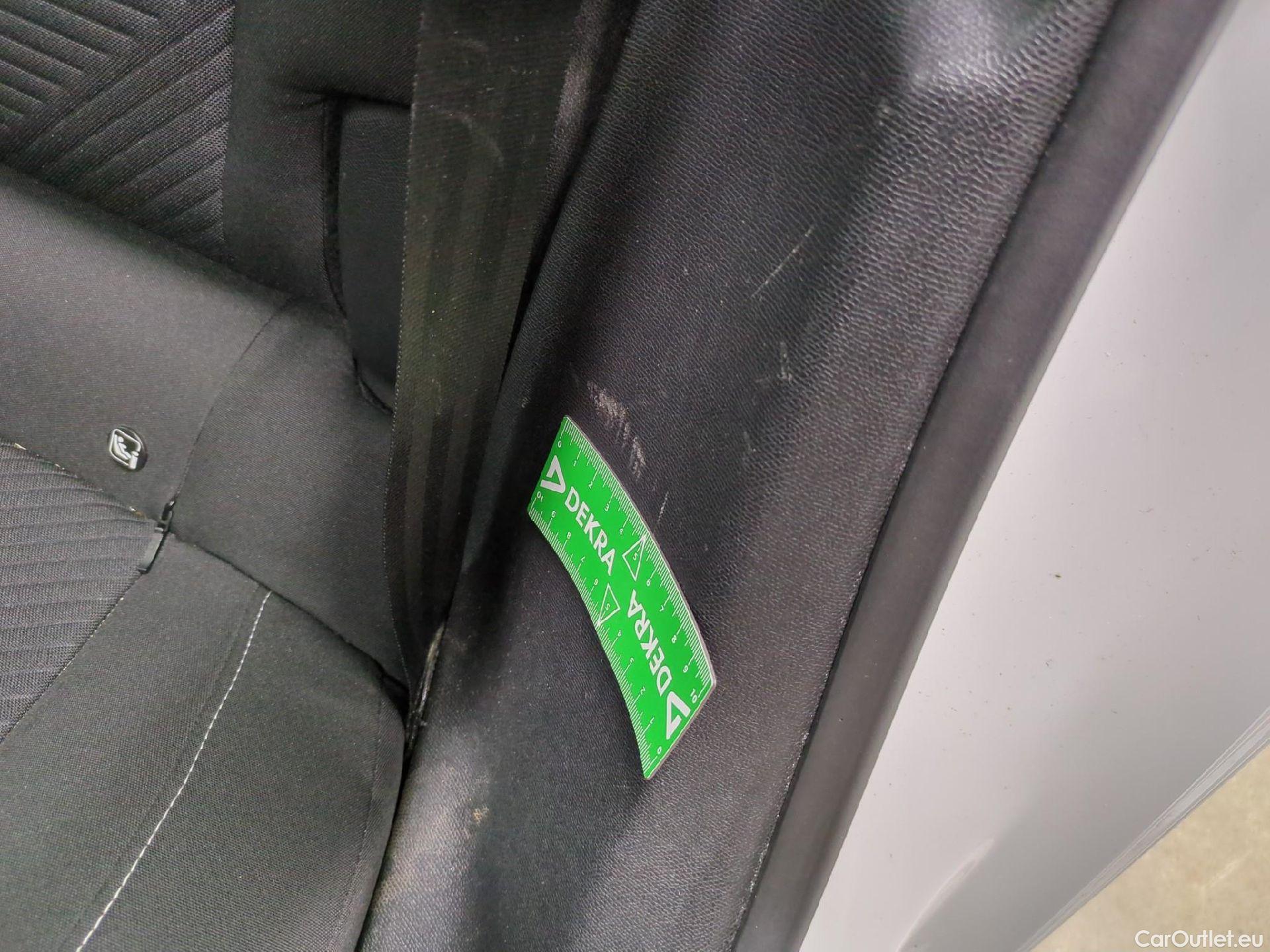  Peugeot  308  Active Pack 1.5 HDi 130CV BVM6 E6d #6