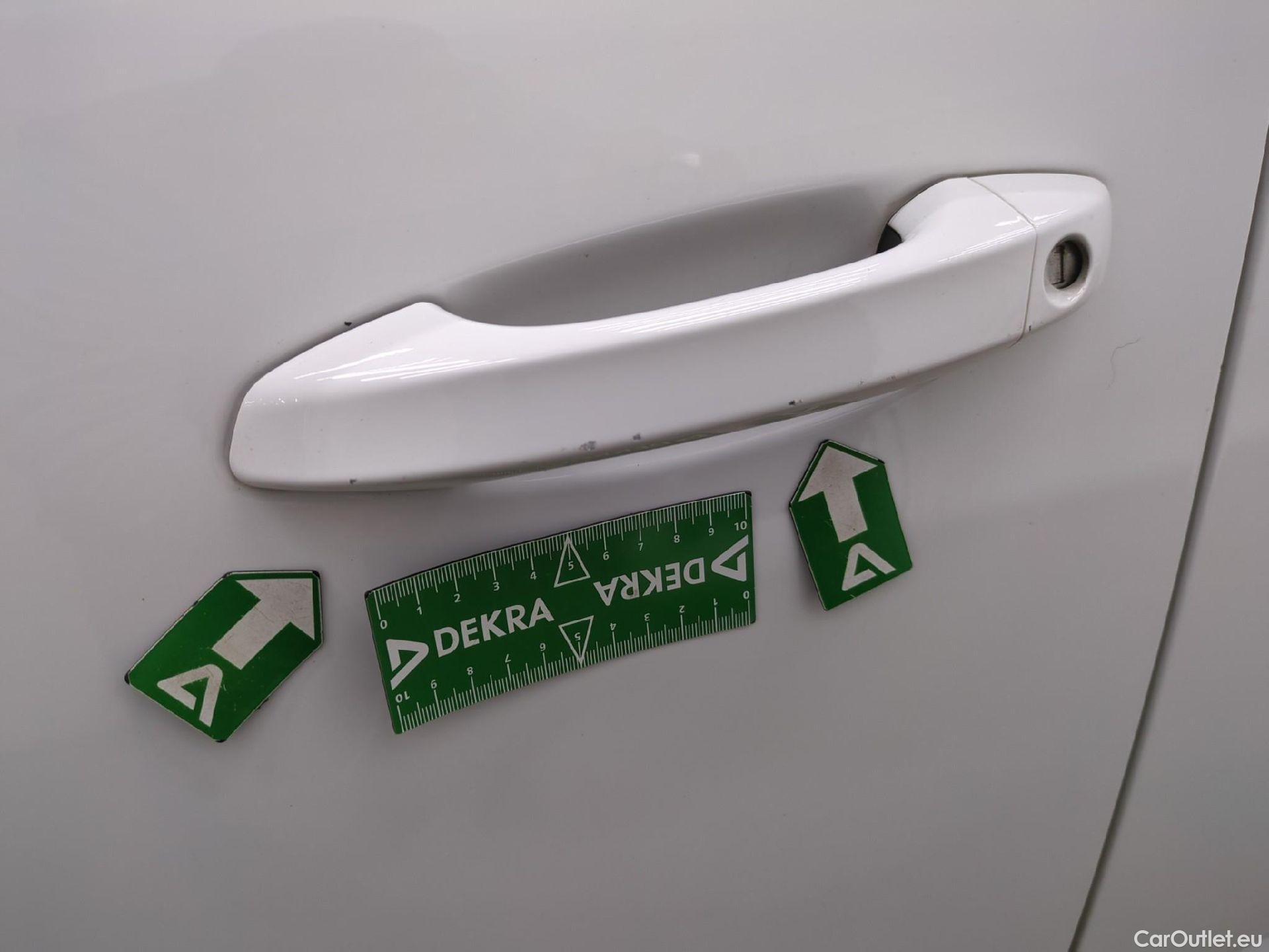  Peugeot  308  Active Pack 1.5 HDi 130CV BVM6 E6d #38