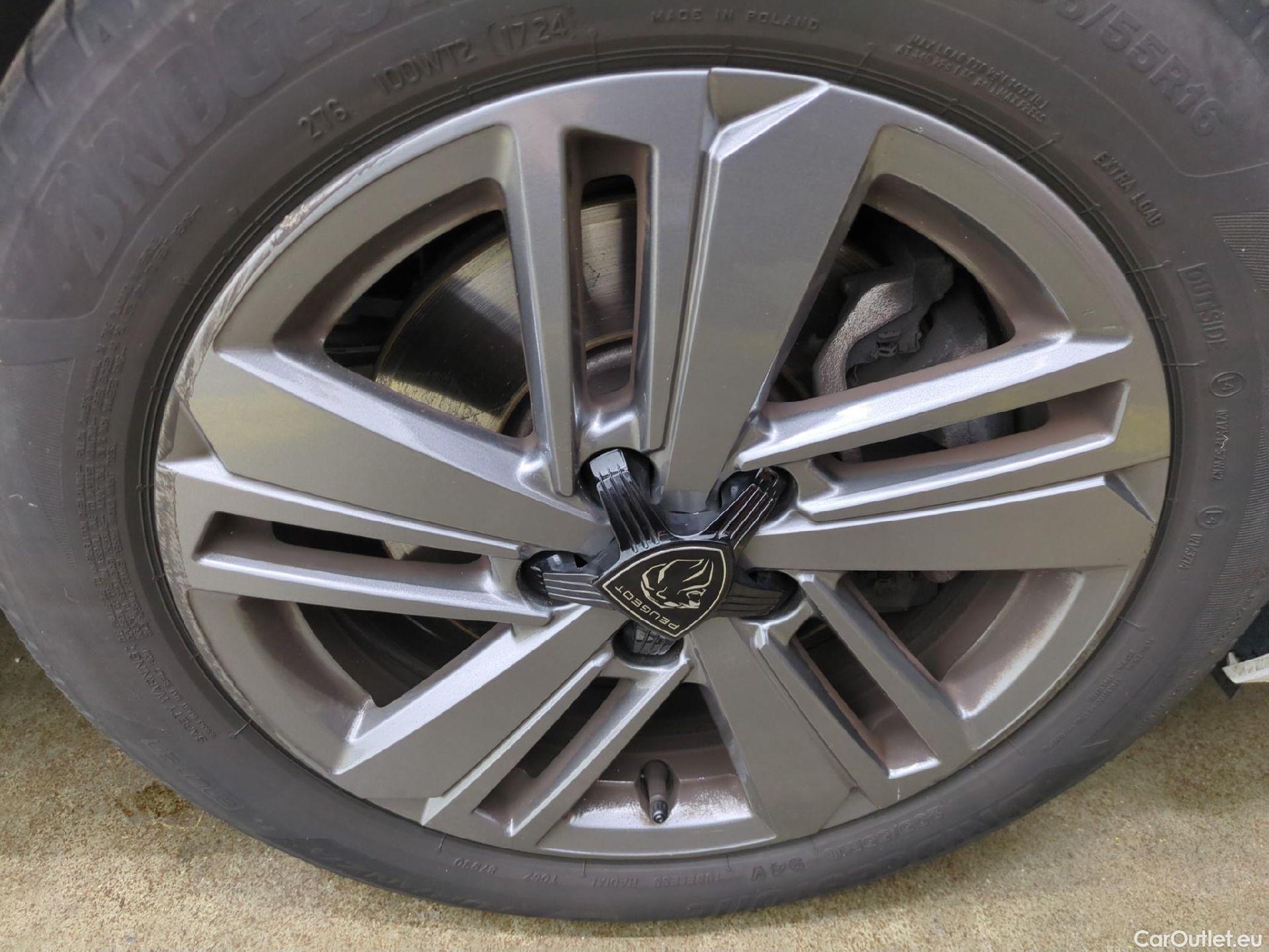  Peugeot  308  Active Pack 1.5 HDi 130CV BVM6 E6d #12