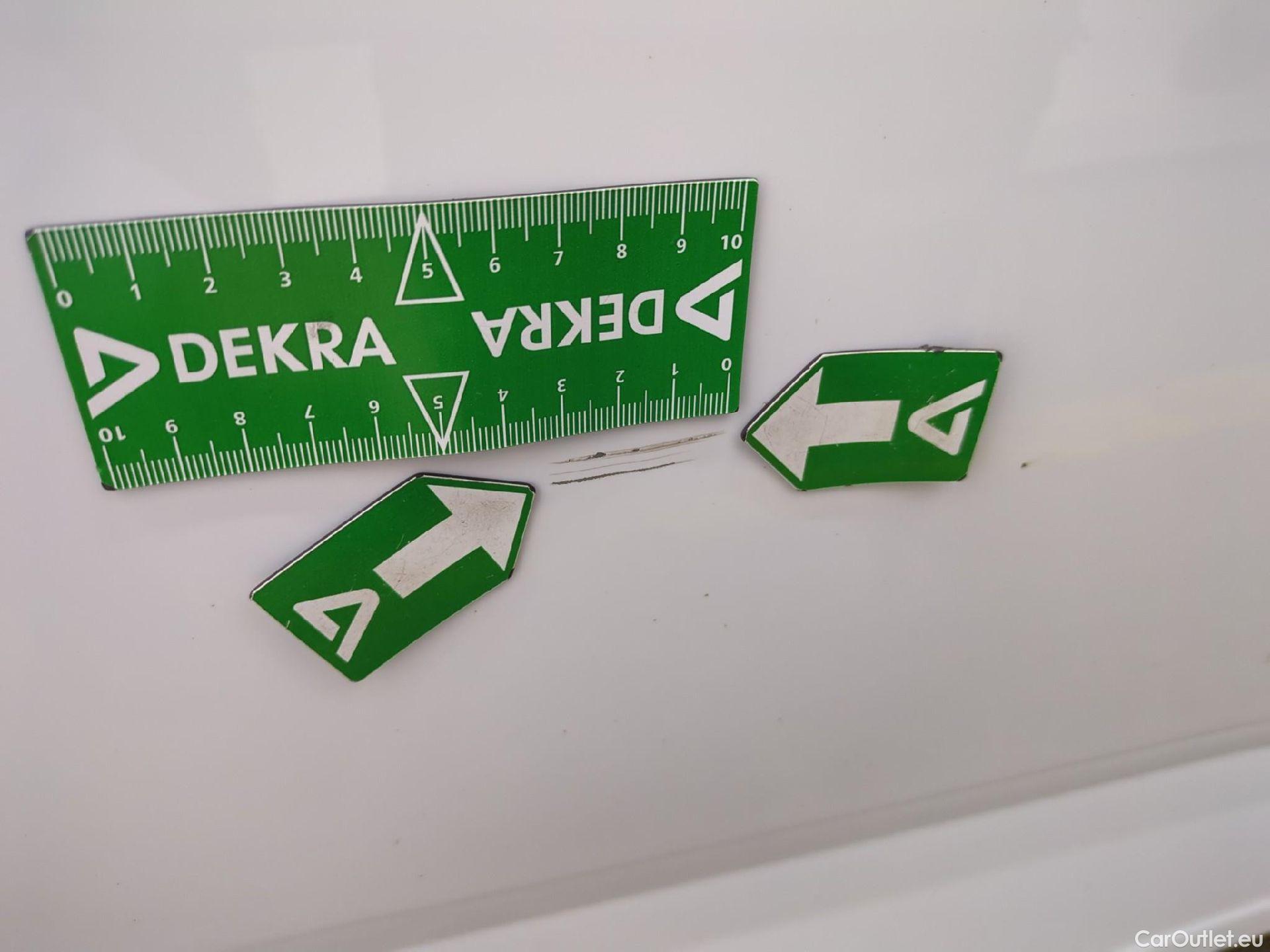  Peugeot  308  Active Pack 1.5 HDi 130CV BVM6 E6d #24