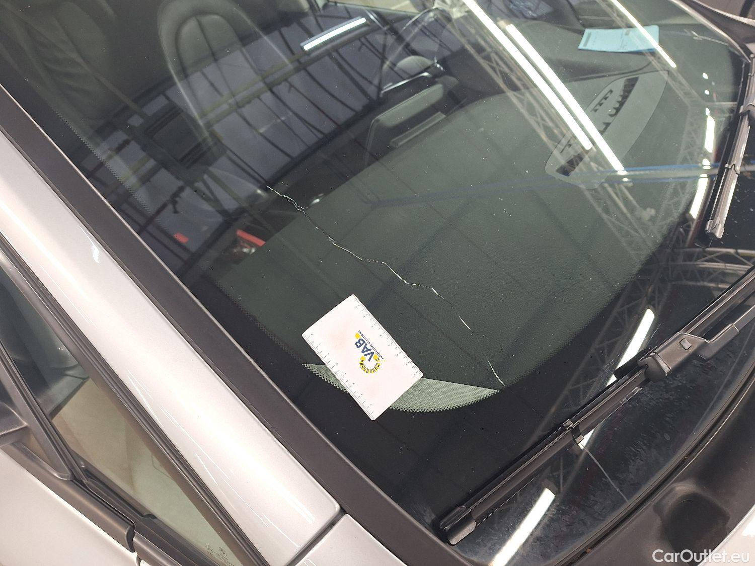  Bmw  Serie 2 BMW, 2-serie GranTour '18, BMW 2 Reeks Gran Tourer 218d (100kW) 5d #23