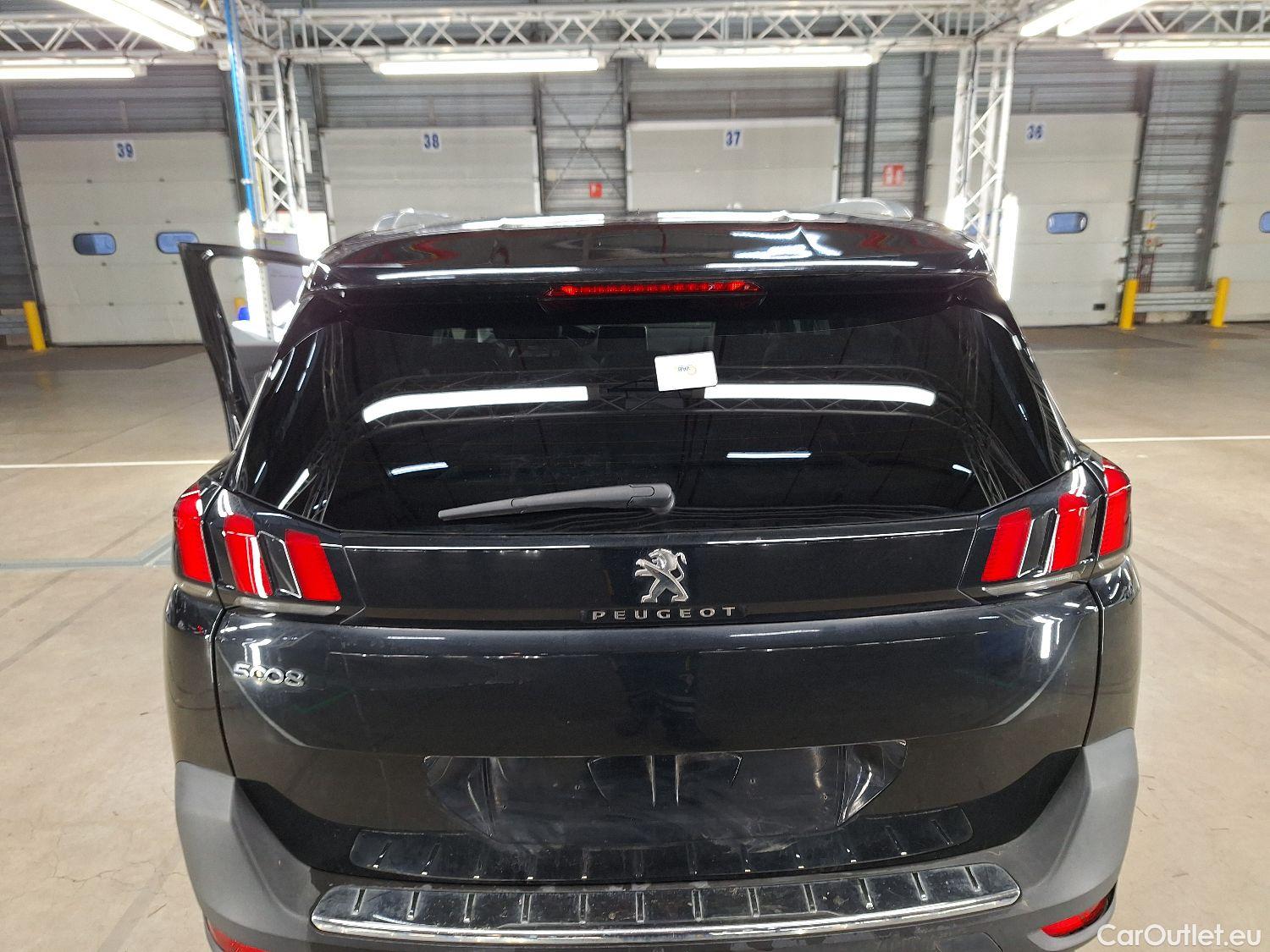  Peugeot  5008 Peugeot,  '16, Peugeot  1.5 BlueHDi 96kW S&S EAT8 Allure 5d 7pl #44