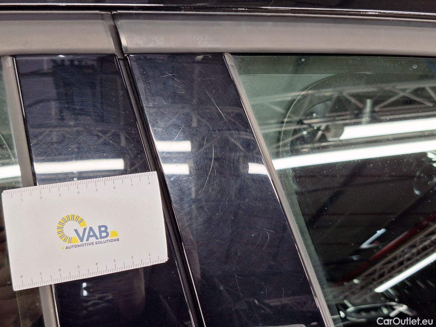  Mercedes  A-Klasse Mercedes, A-Class Berline '18, Mercedes-Benz  Limousine A 180 d DCT Busin #40