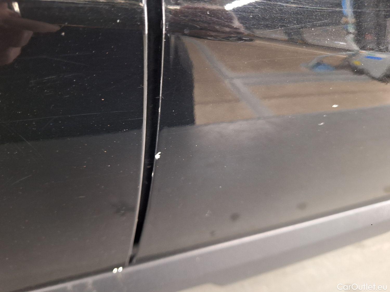  Mercedes  GLA Mercedes,  FL'17, Mercedes-Benz   200 d DCT 5d #19