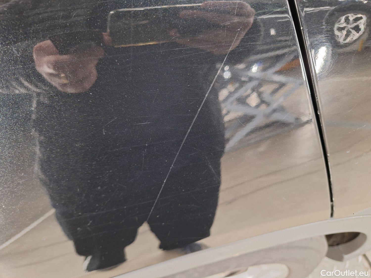  Mercedes  GLA Mercedes,  FL'17, Mercedes-Benz   200 d DCT 5d #55