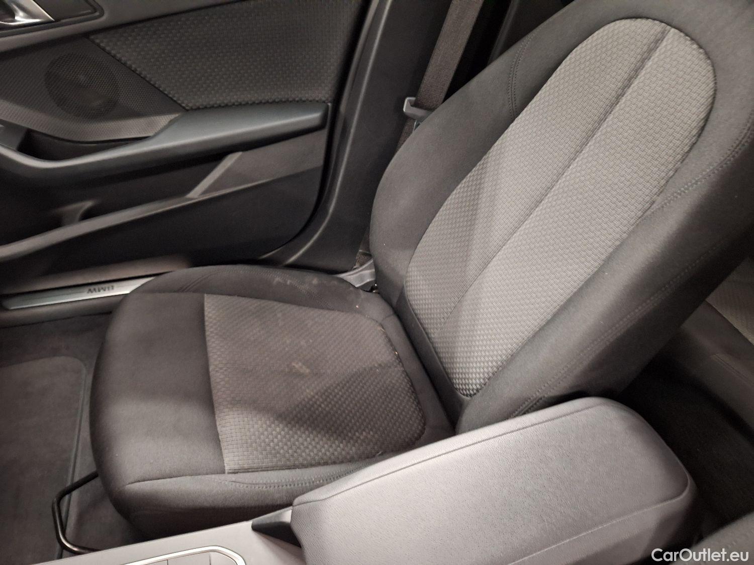  Bmw  Serie 1 BMW, 1-serie '19, BMW 1 Reeks Hatch 116dA (85 kW) 5d #37