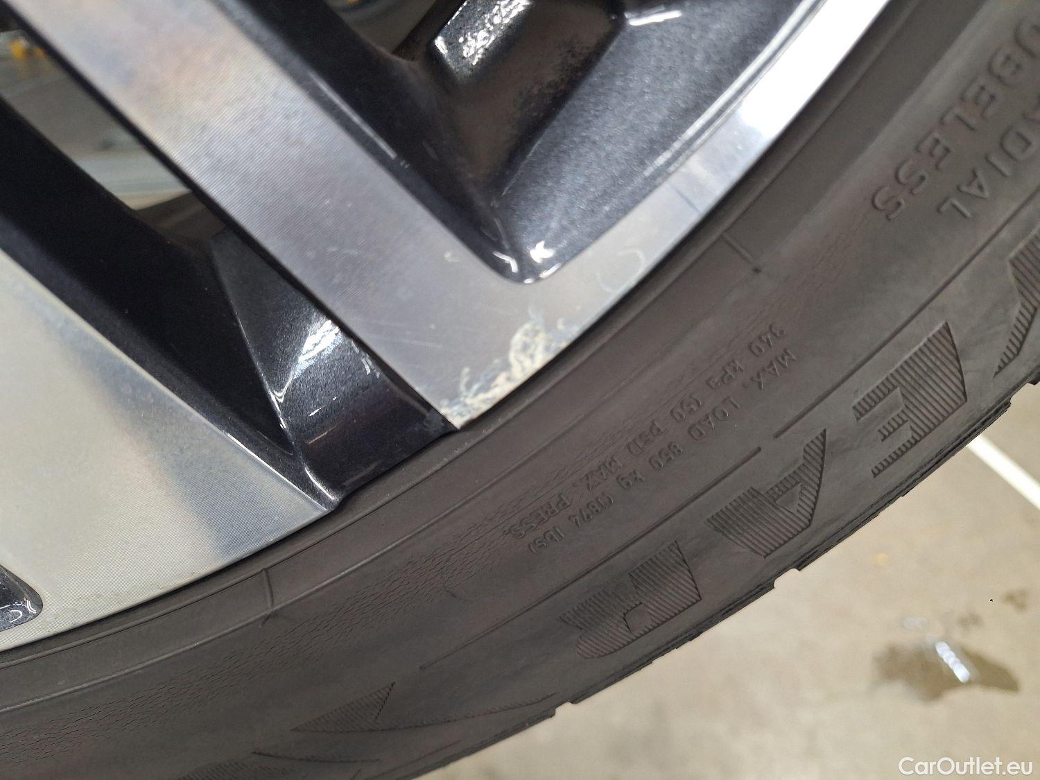  Peugeot  5008 Peugeot,  '16, Peugeot  1.5 BlueHDi 96kW S&S EAT8 GT Line 5d #3