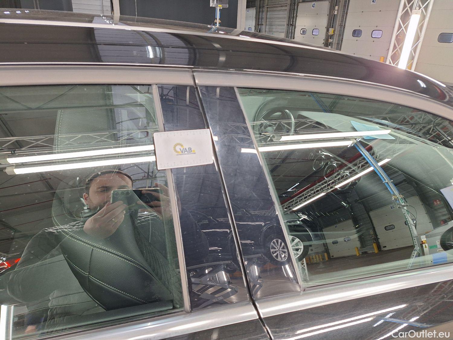  Mercedes  A-Klasse Mercedes, A-Class Berline '18, Mercedes-Benz  Limousine A 180 d DCT Busin #39