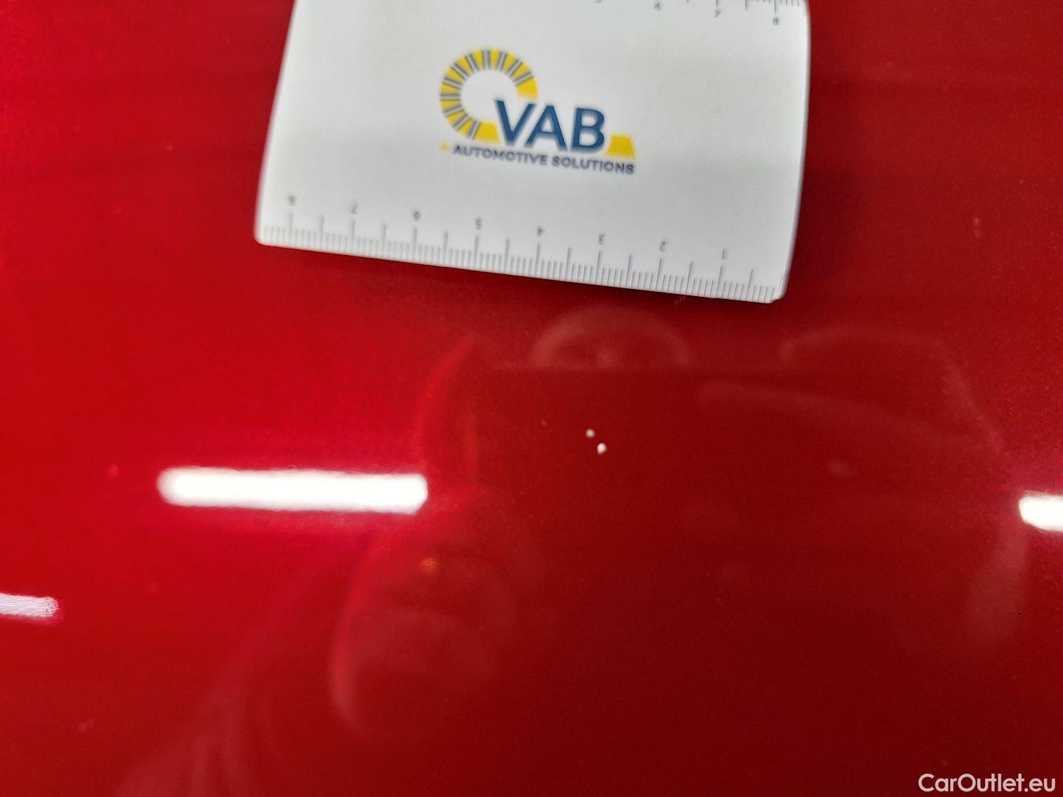  Peugeot  5008 Peugeot,  '16, Peugeot  1.5 BlueHDi 96kW S&S EAT8 GT Line 5d #50