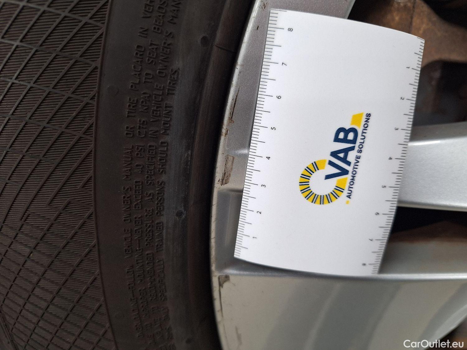  Skoda  ENYAQ Skoda,  '21 BEV, Skoda  iV 80 5d #3