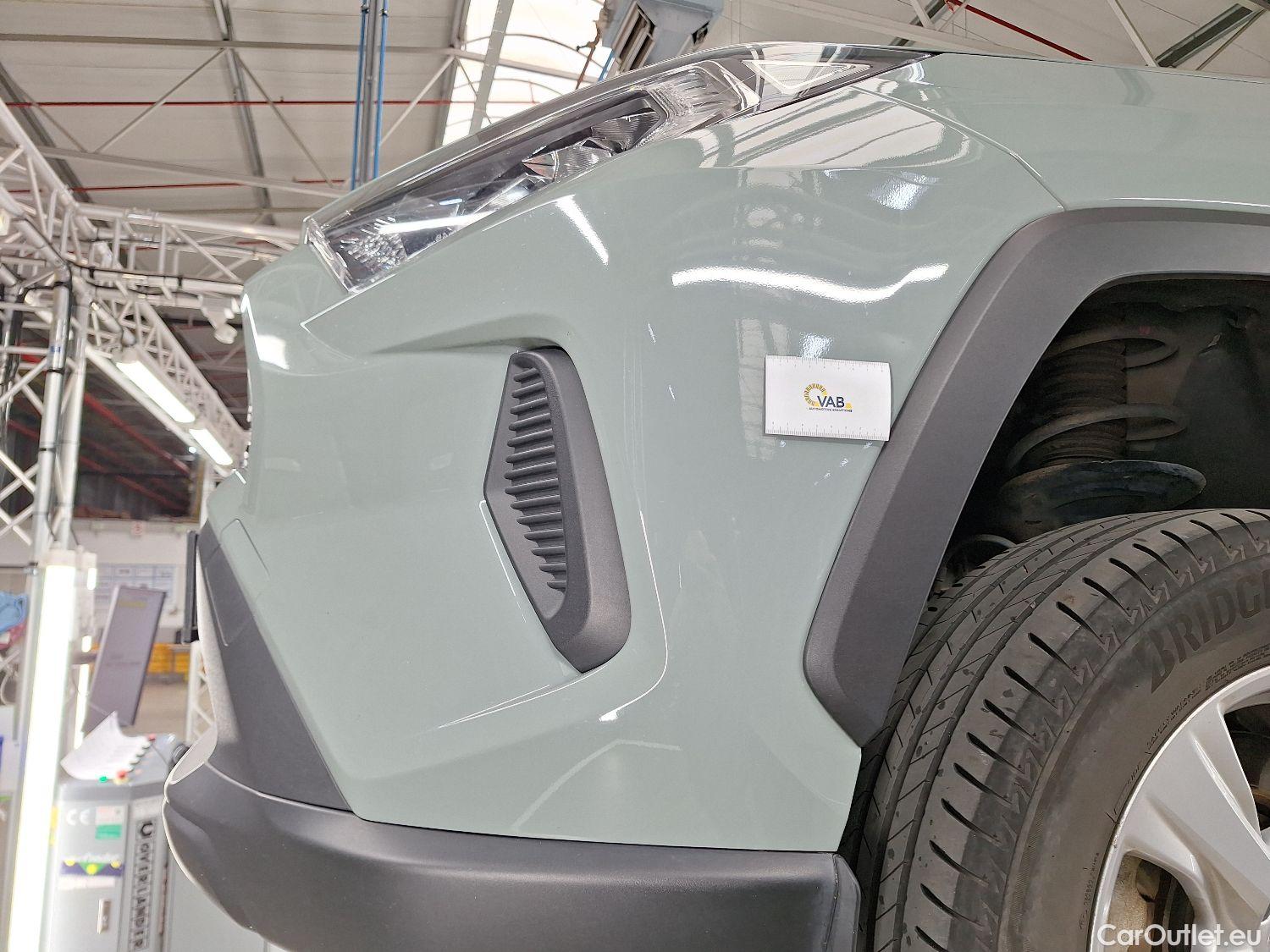  Toyota  RAV4 Toyota,  '18, Toyota  2.5 Hybrid Lithium  CVT 5d #3