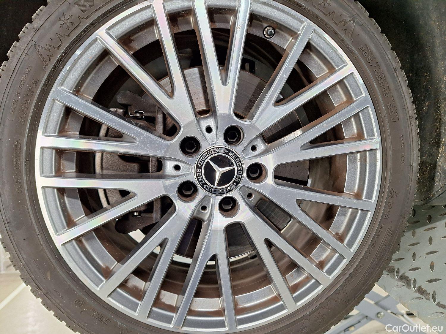  Mercedes  CLA-Klasse Mercedes, CLA FL'23 PHEV, Mercedes-Benz CLA CLA 250 e Luxury Line 4d #7