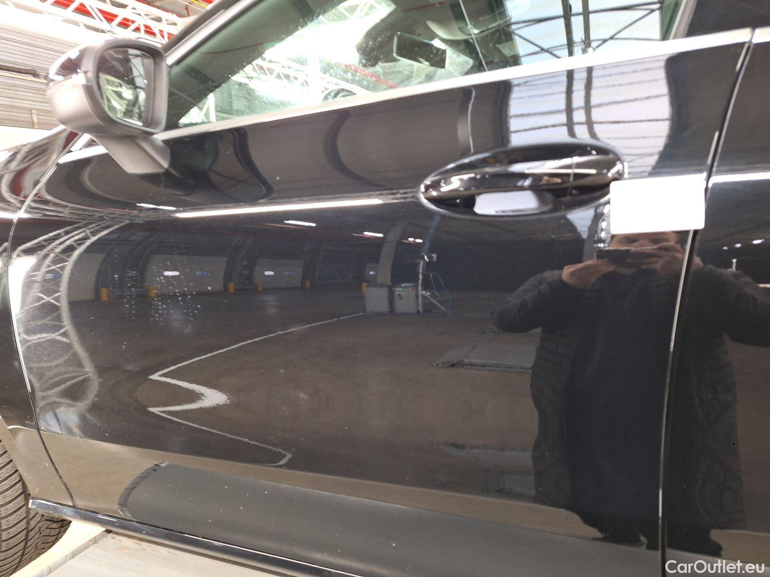  Mercedes  CLA-Klasse Mercedes, CLA FL'23 PHEV, Mercedes-Benz CLA CLA 250 e Luxury Line 4d #20